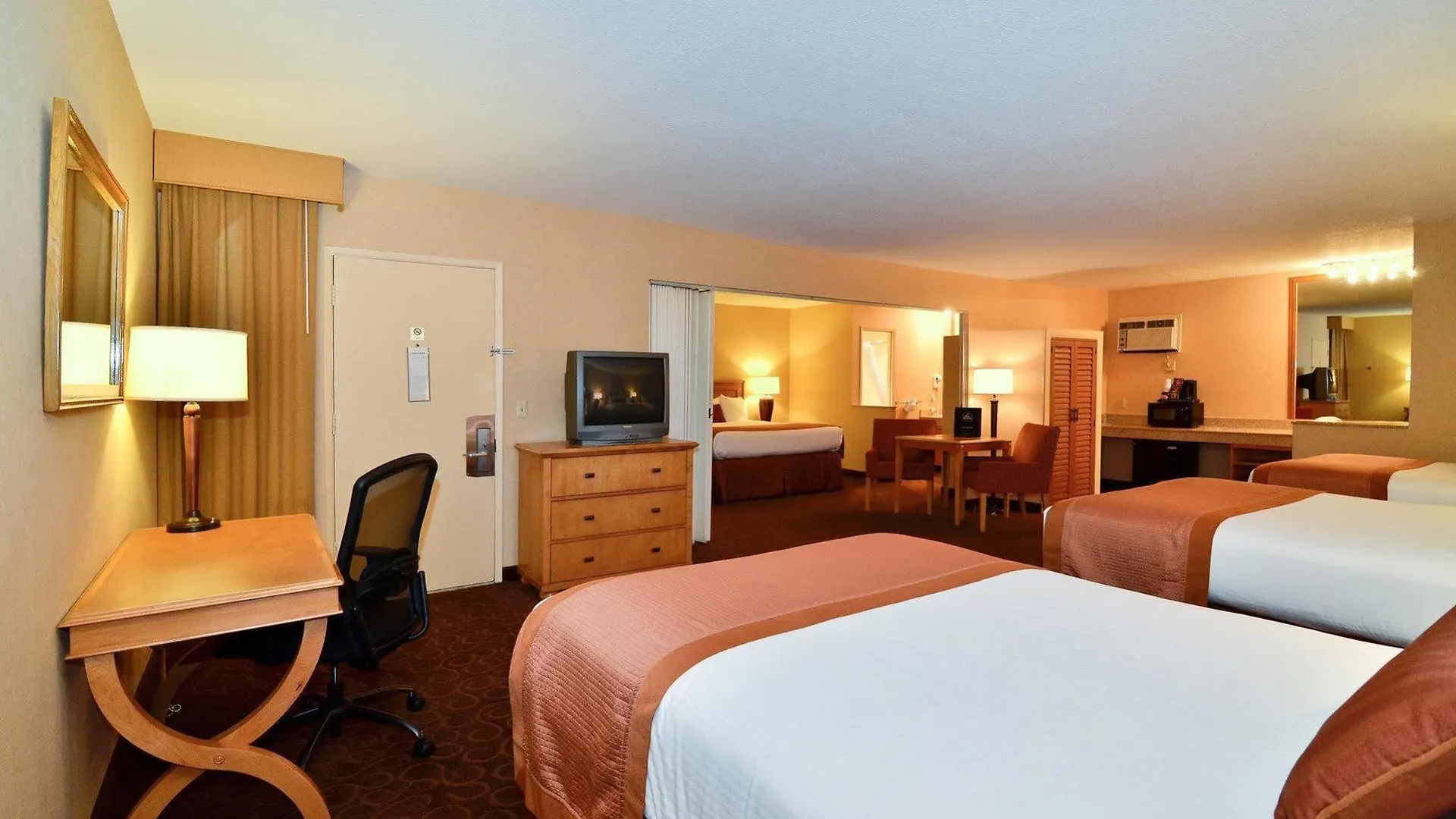 Hotel Best Western Plus Pavilions Anaheim