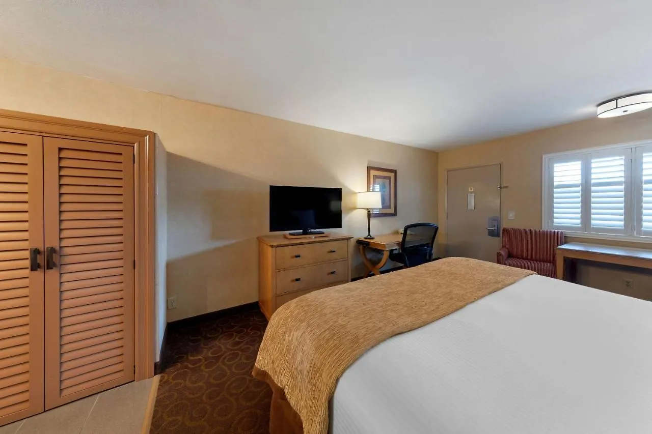 Best Western Plus Pavilions Anaheim Hotel