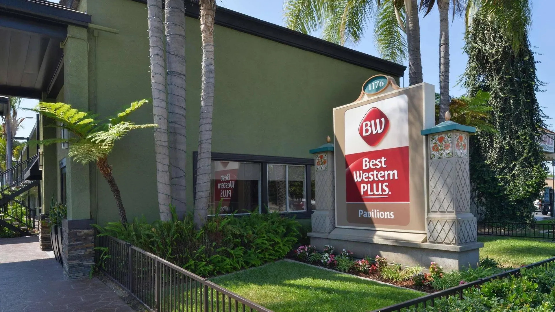 Best Western Plus Pavilions Anaheim